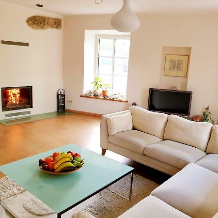 Exceptional Uzupis Bridge 3 Bedroom Apartment Wilna Exterior foto