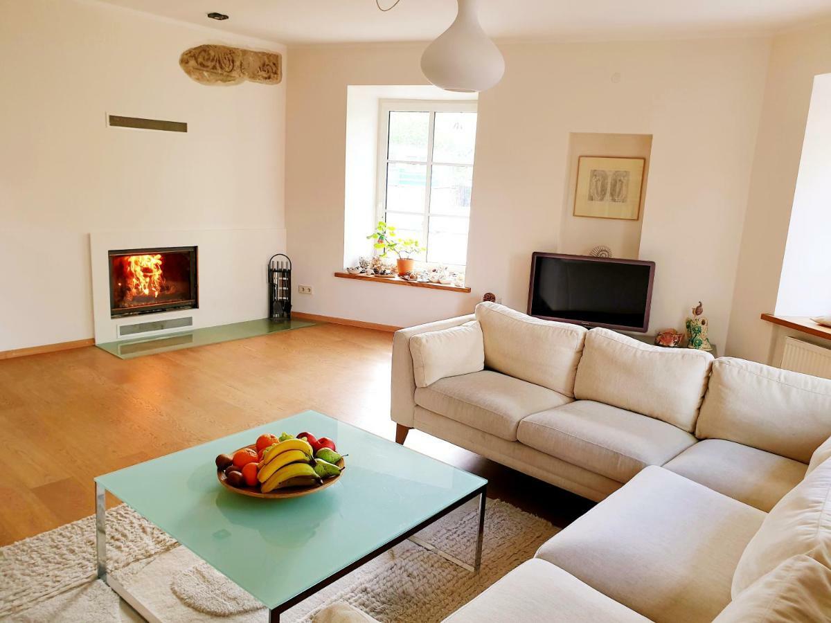 Exceptional Uzupis Bridge 3 Bedroom Apartment Wilna Exterior foto