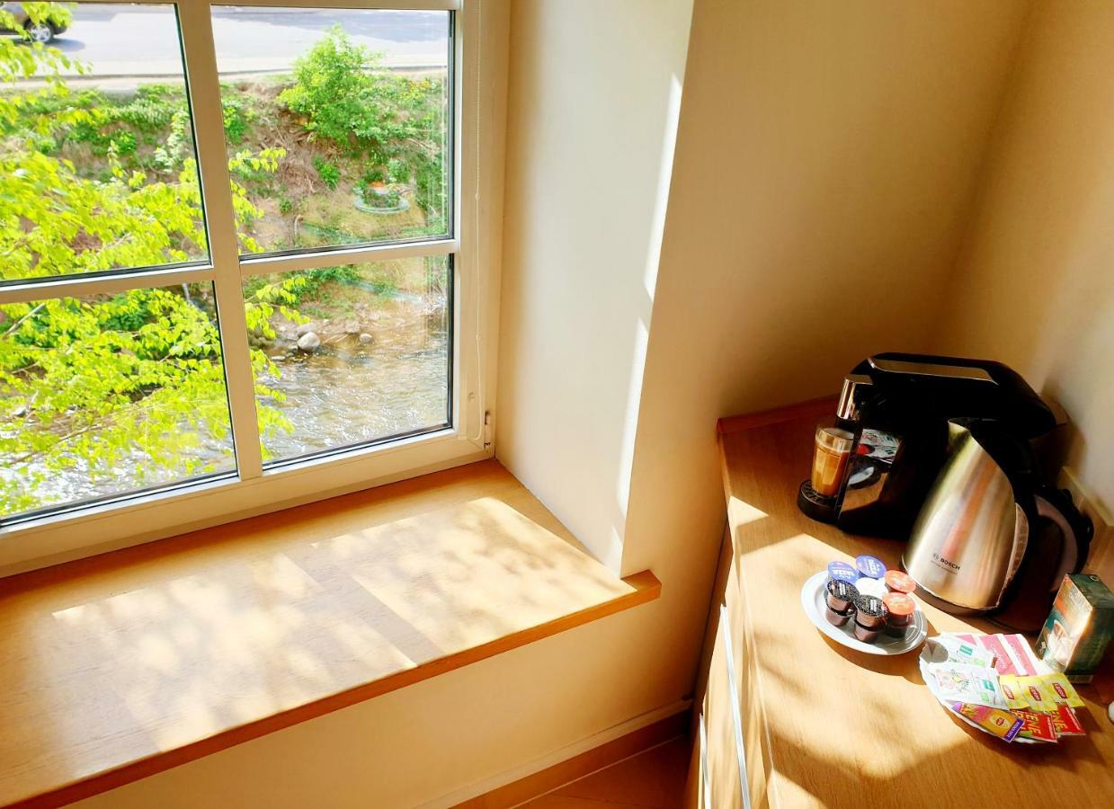 Exceptional Uzupis Bridge 3 Bedroom Apartment Wilna Exterior foto